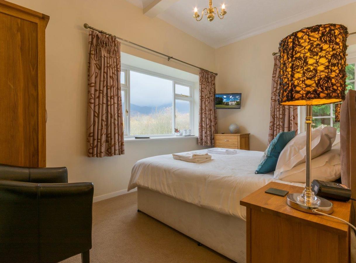 Powe House Bed & Breakfast 4*